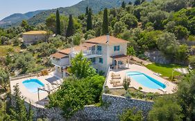 Violitzis Villas